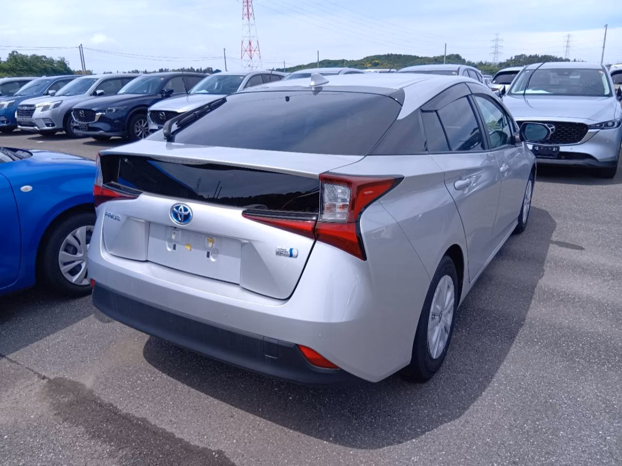 TOYOTA PRIUS