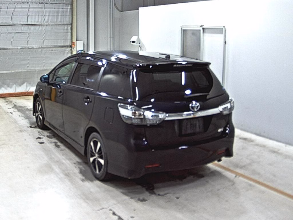 TOYOTA WISH