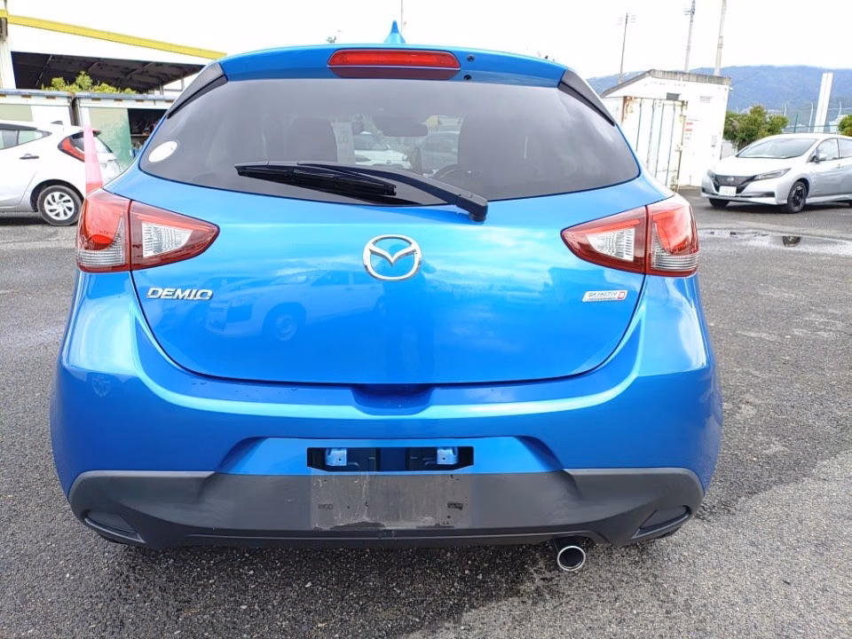 MAZDA DEMIO