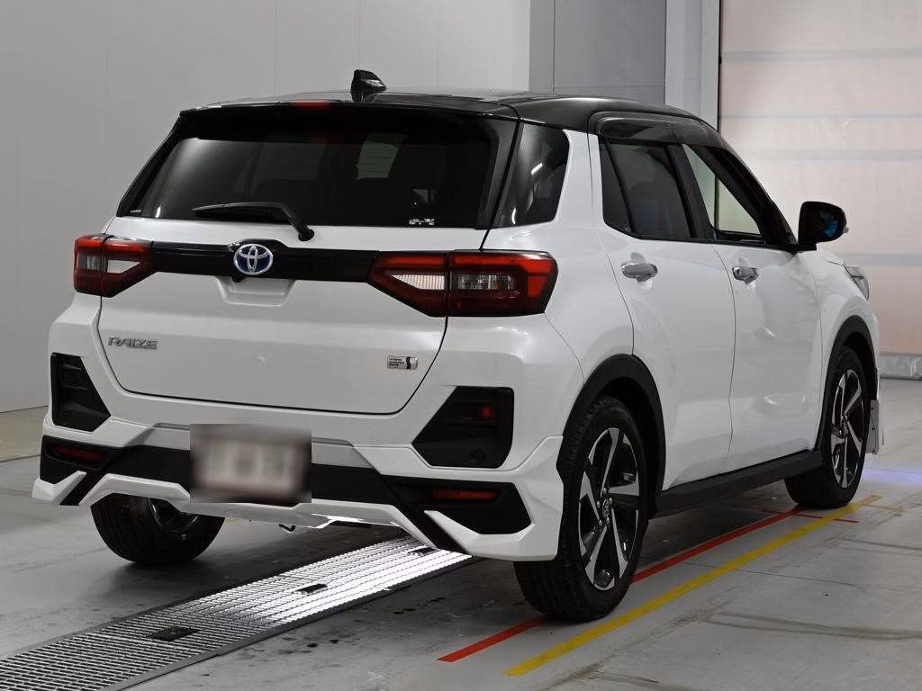 TOYOTA RAIZE