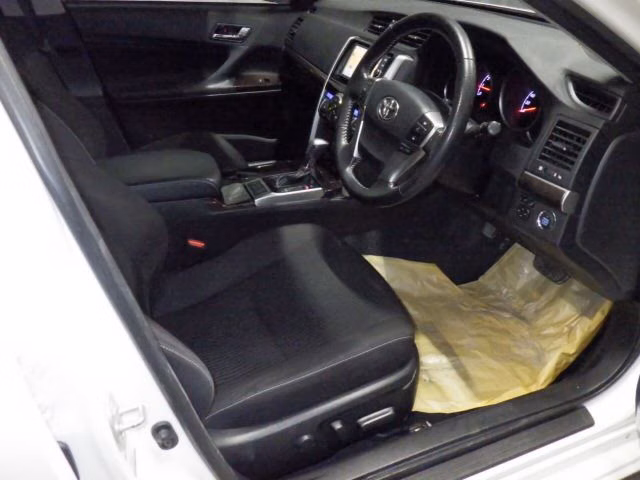 TOYOTA MARK X