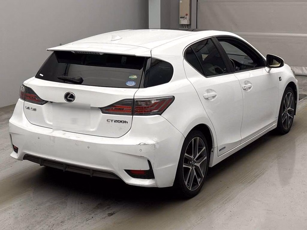 LEXUS CT200H