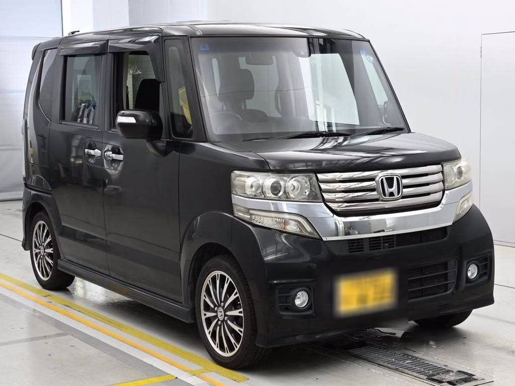 HONDA N-BOX