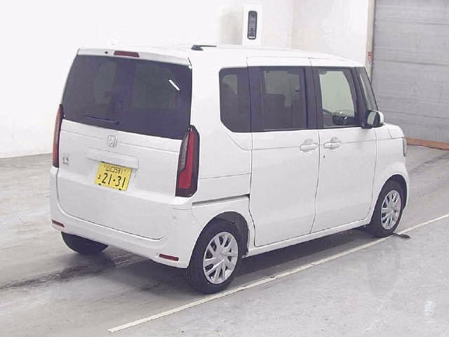 HONDA N-BOX