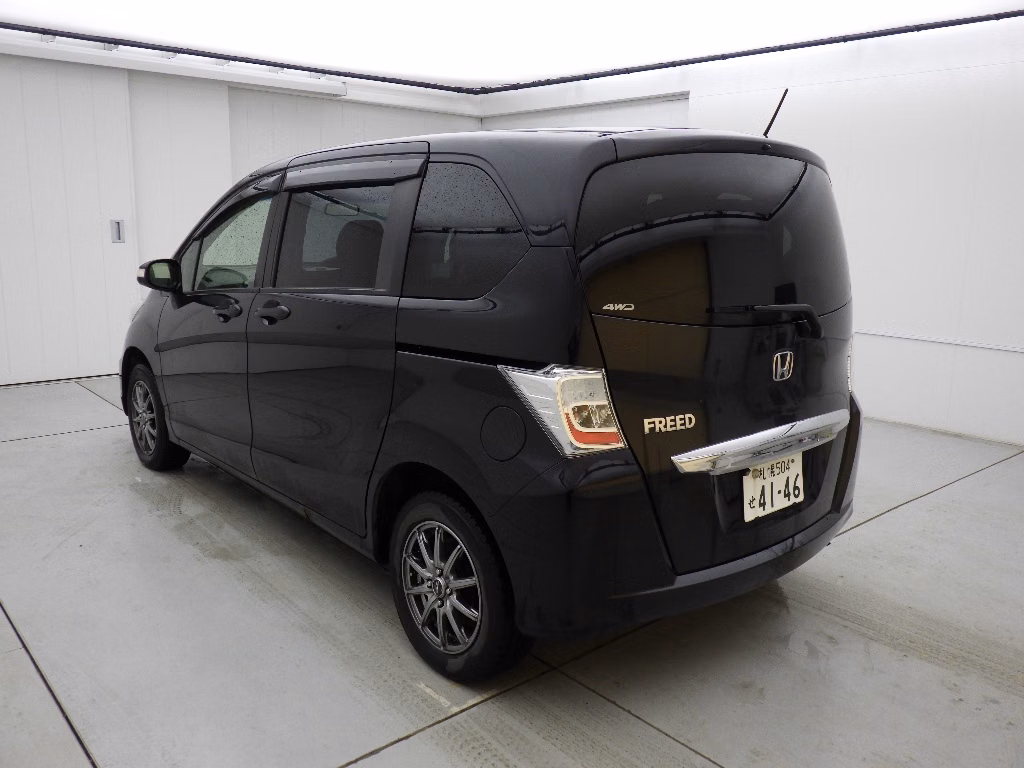 HONDA FREED