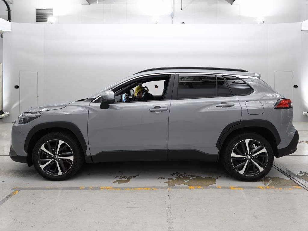 TOYOTA COROLLA CROSS