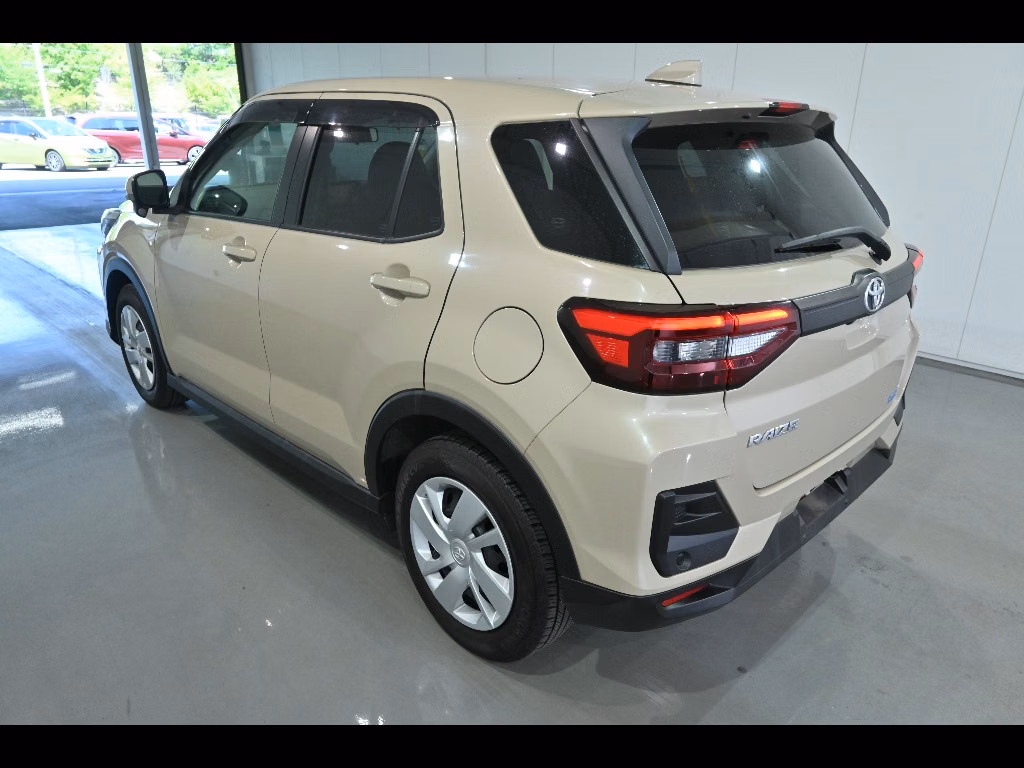 TOYOTA RAIZE