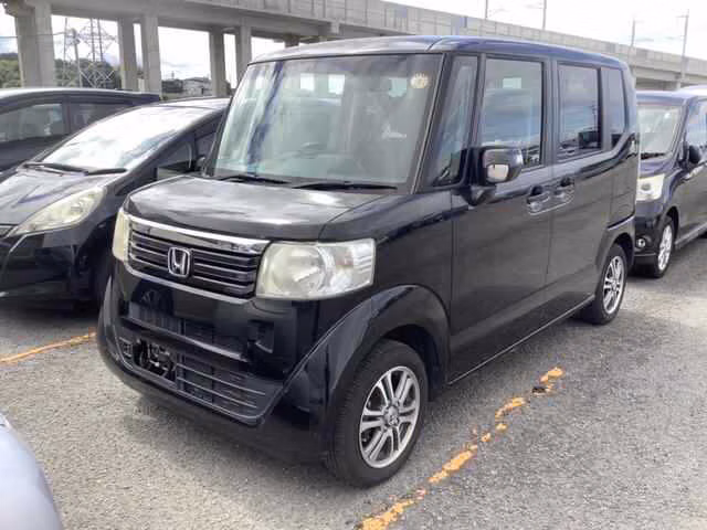 HONDA N-BOX