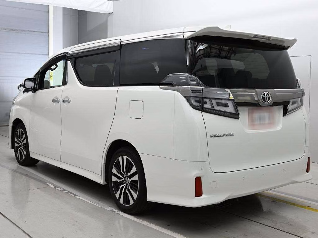 TOYOTA VELLFIRE