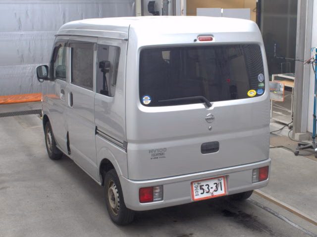 NISSAN NV100 CLIPPER