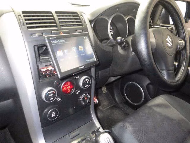 SUZUKI ESCUDO