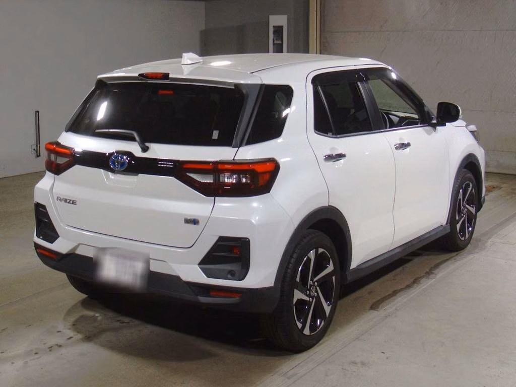 TOYOTA RAIZE