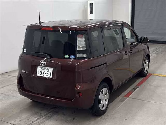 TOYOTA SIENTA