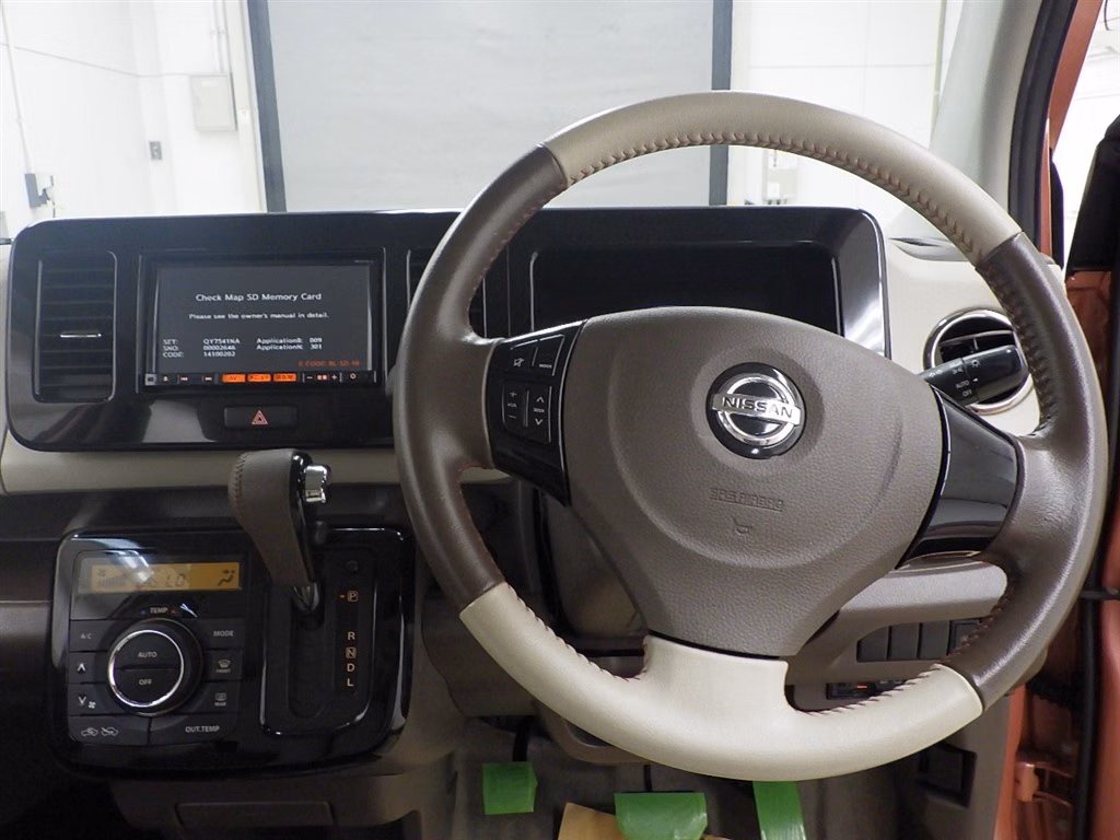 NISSAN MOCO