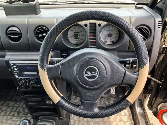DAIHATSU NAKED