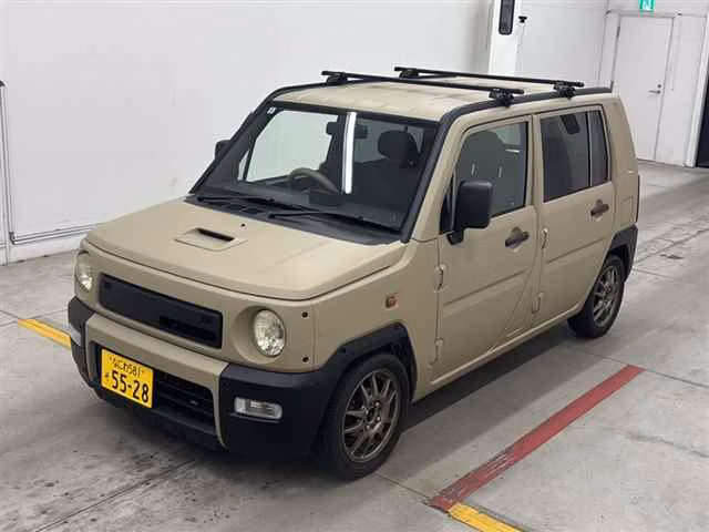 DAIHATSU NAKED
