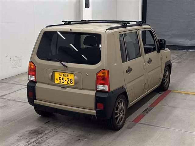 DAIHATSU NAKED