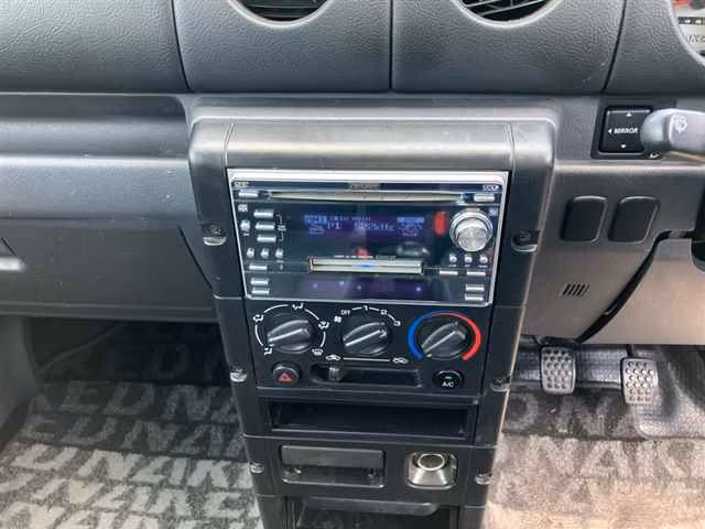 DAIHATSU NAKED