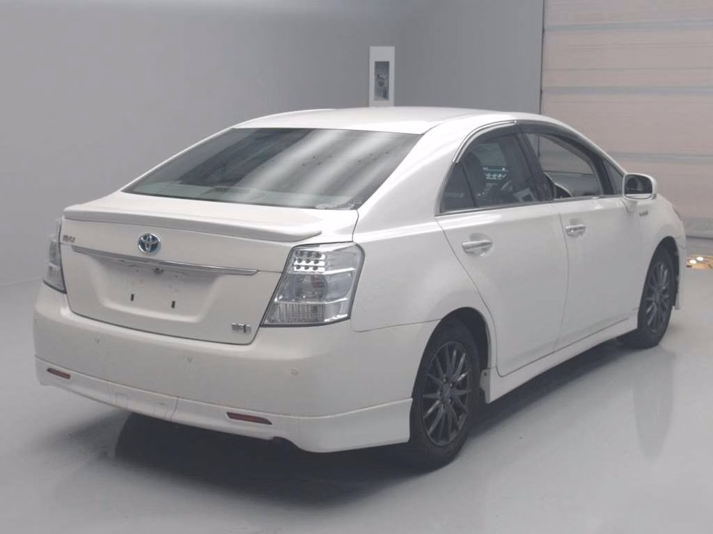 TOYOTA SAI