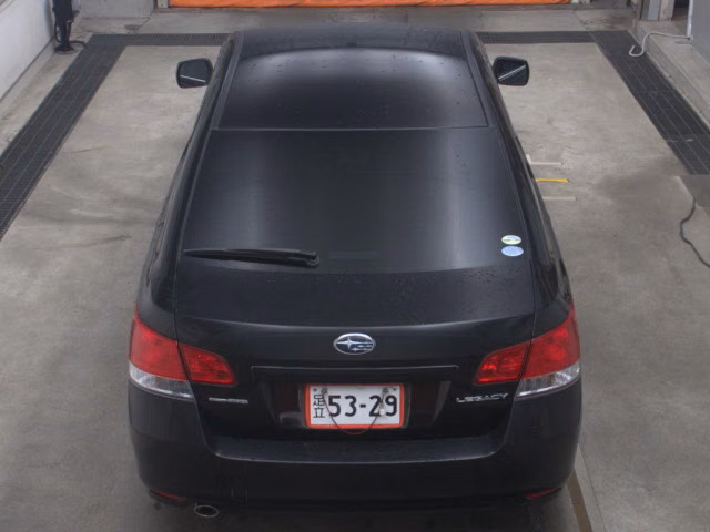 SUBARU LEGACY B4