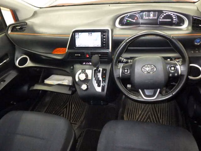 TOYOTA SIENTA