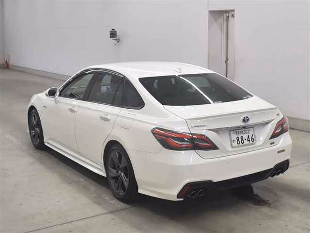 TOYOTA CROWN