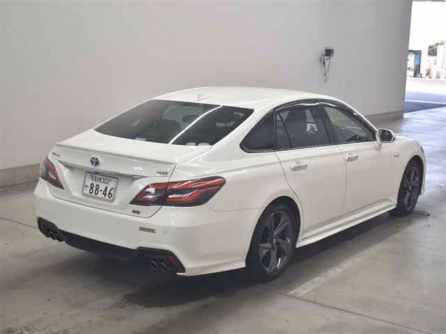 TOYOTA CROWN