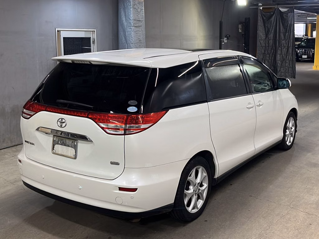 TOYOTA ESTIMA