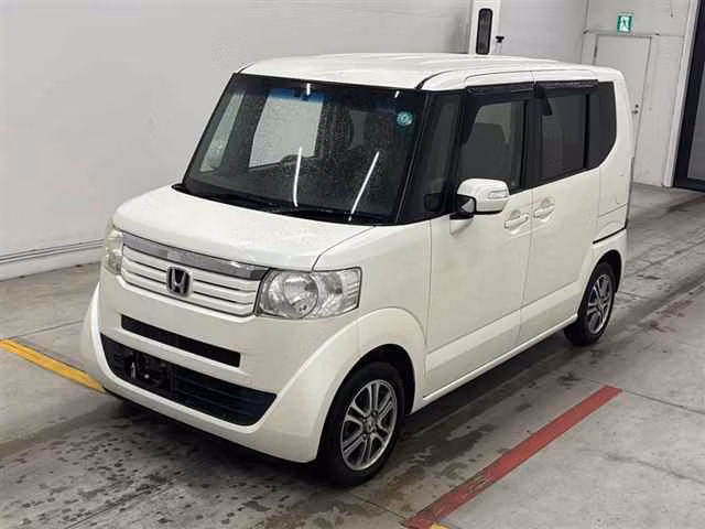 HONDA N-BOX