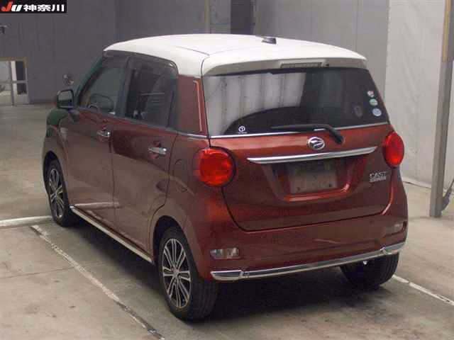 DAIHATSU CAST