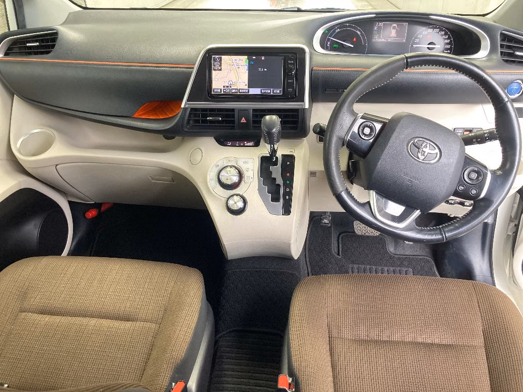 TOYOTA SIENTA