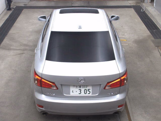 LEXUS IS250