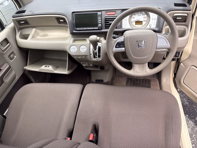 HONDA LIFE