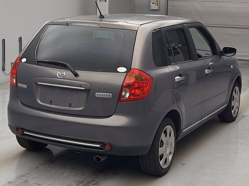 MAZDA VERISA