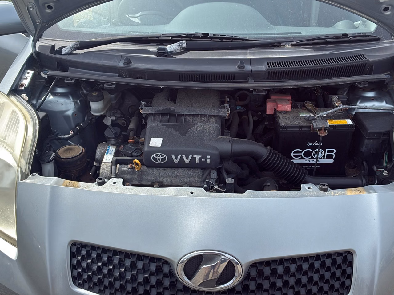TOYOTA VITZ