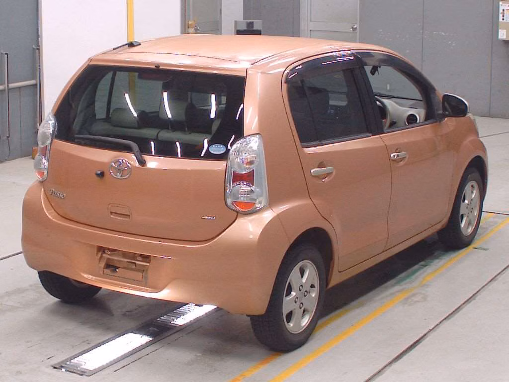 TOYOTA PASSO