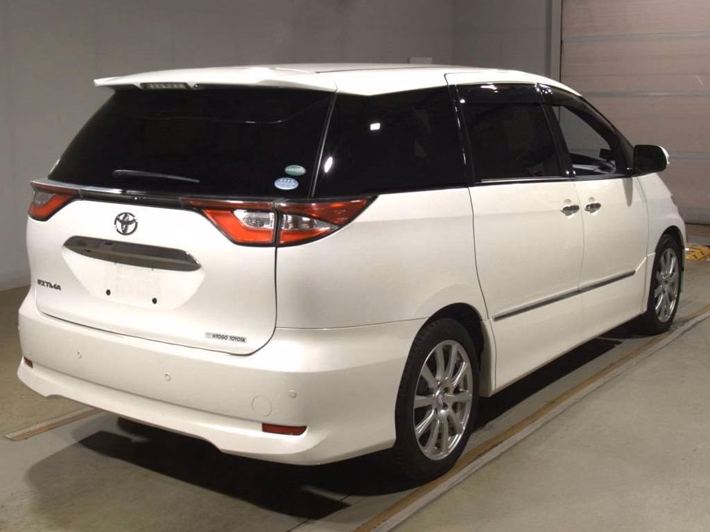 TOYOTA ESTIMA