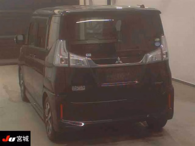 MITSUBISHI DELICA D:2