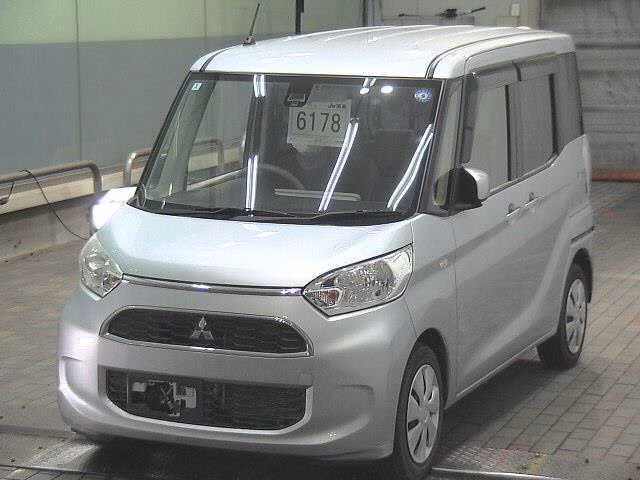 MITSUBISHI EK SPACE