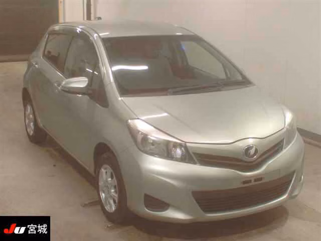 TOYOTA VITZ