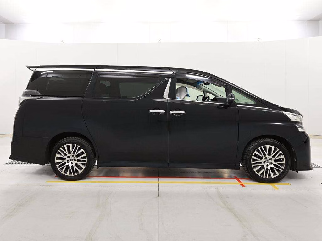TOYOTA VELLFIRE