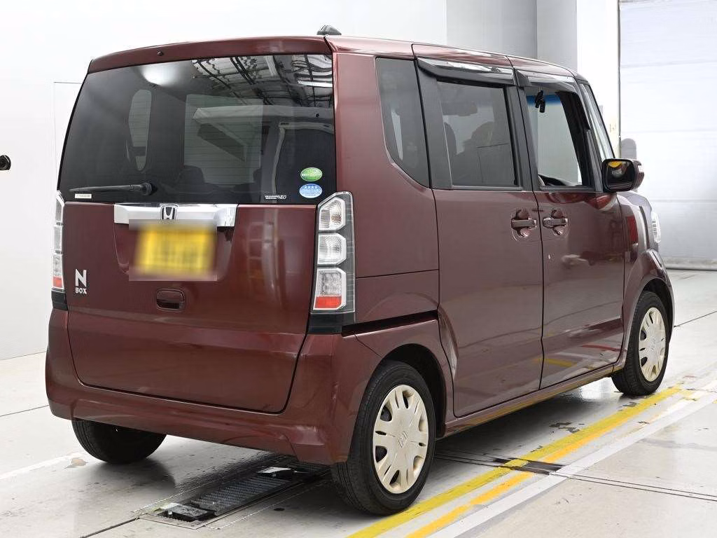 HONDA N-BOX