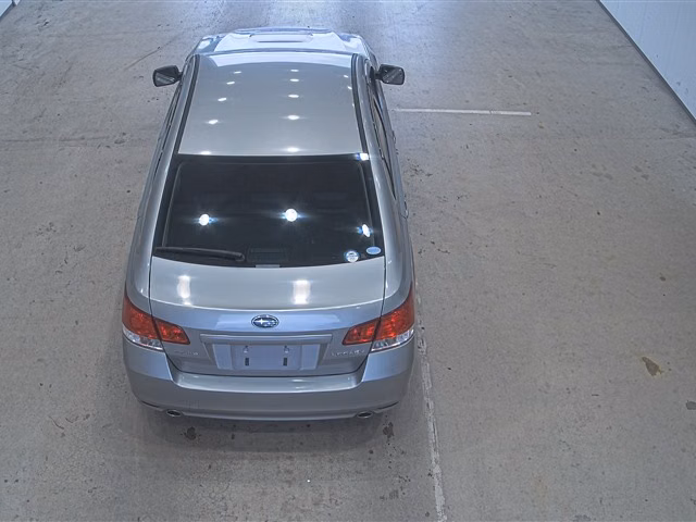 SUBARU LEGACY B4