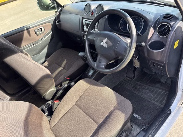 MITSUBISHI PAJERO MINI