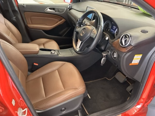 MERCEDES-BENZ B-CLASS