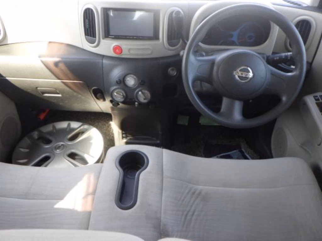 NISSAN CUBE