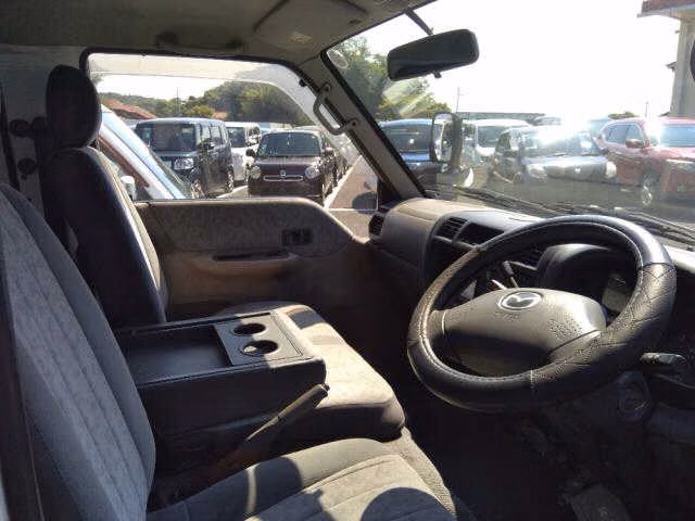 MAZDA BONGO