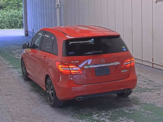 MERCEDES-BENZ B-CLASS