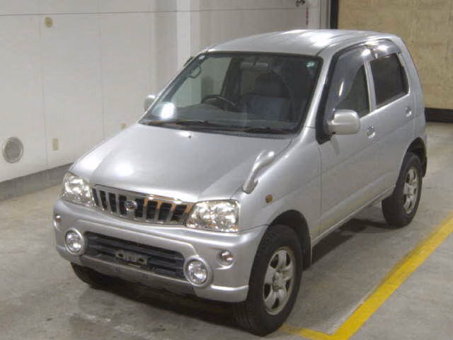 DAIHATSU TERIOS KID