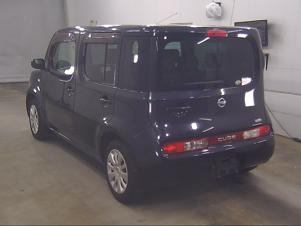 NISSAN CUBE